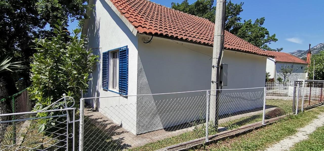 Forest House Sutomore Luaran gambar
